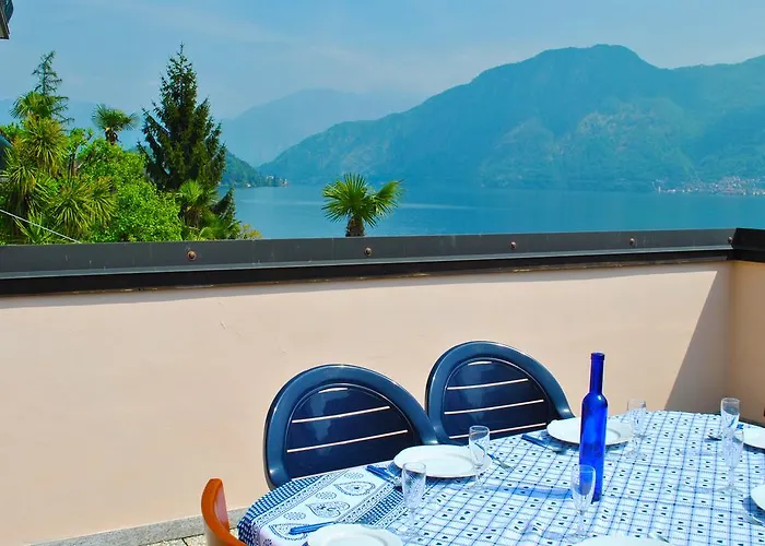 Palm Bay Garden * Sala Comacina