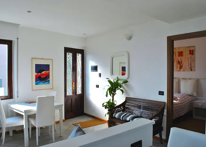 Palm Bay Garden * Sala Comacina