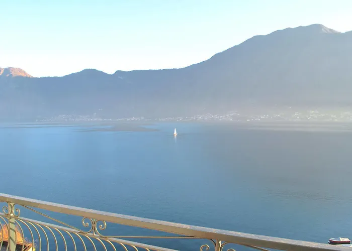 Palm Bay Garden Appartement Sala Comacina